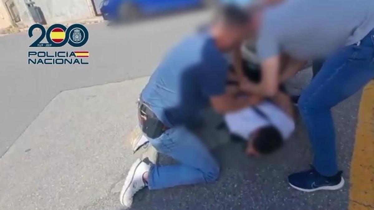 Detenido un atracador por cinco asaltos en establecimientos comerciales de Málaga