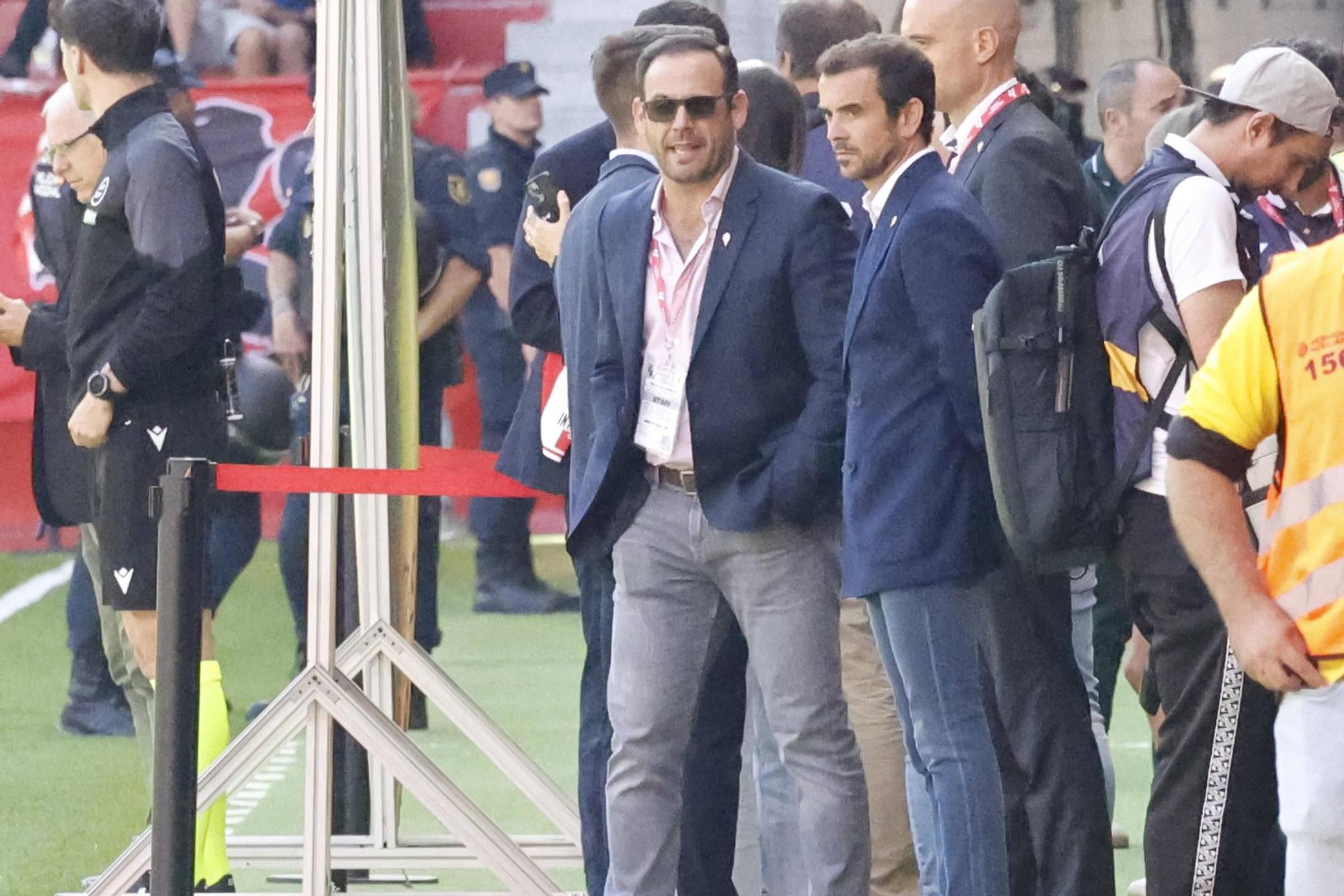 EN IMÁGENES: El partido del Sporting- Racing de Santander en El Molinón