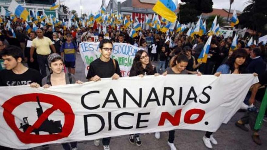 Marchas contra las prospecciones petrolíferas en Gran Canaria