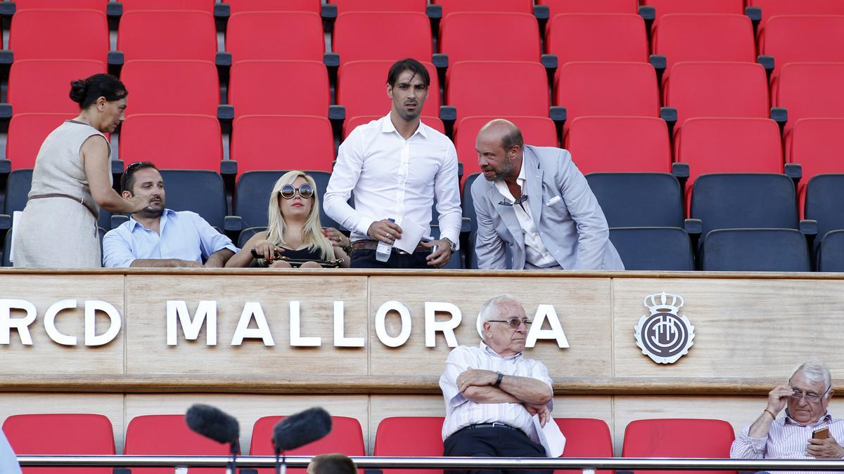 Aouate, en su etapa de manager general del Mallorca.
