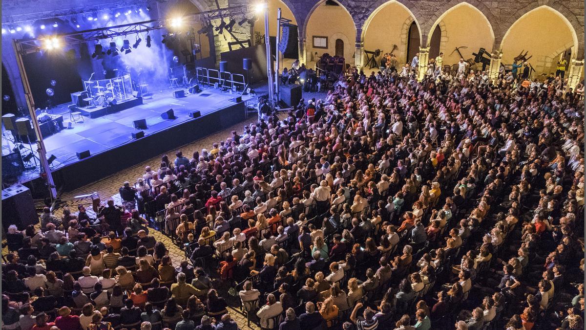 Uno de los escenarios de una edición anterior de los Festivales de los Castillos donde, este fin de semana, se estrenará como sede Jarque del Moncayo sus actuaciones.