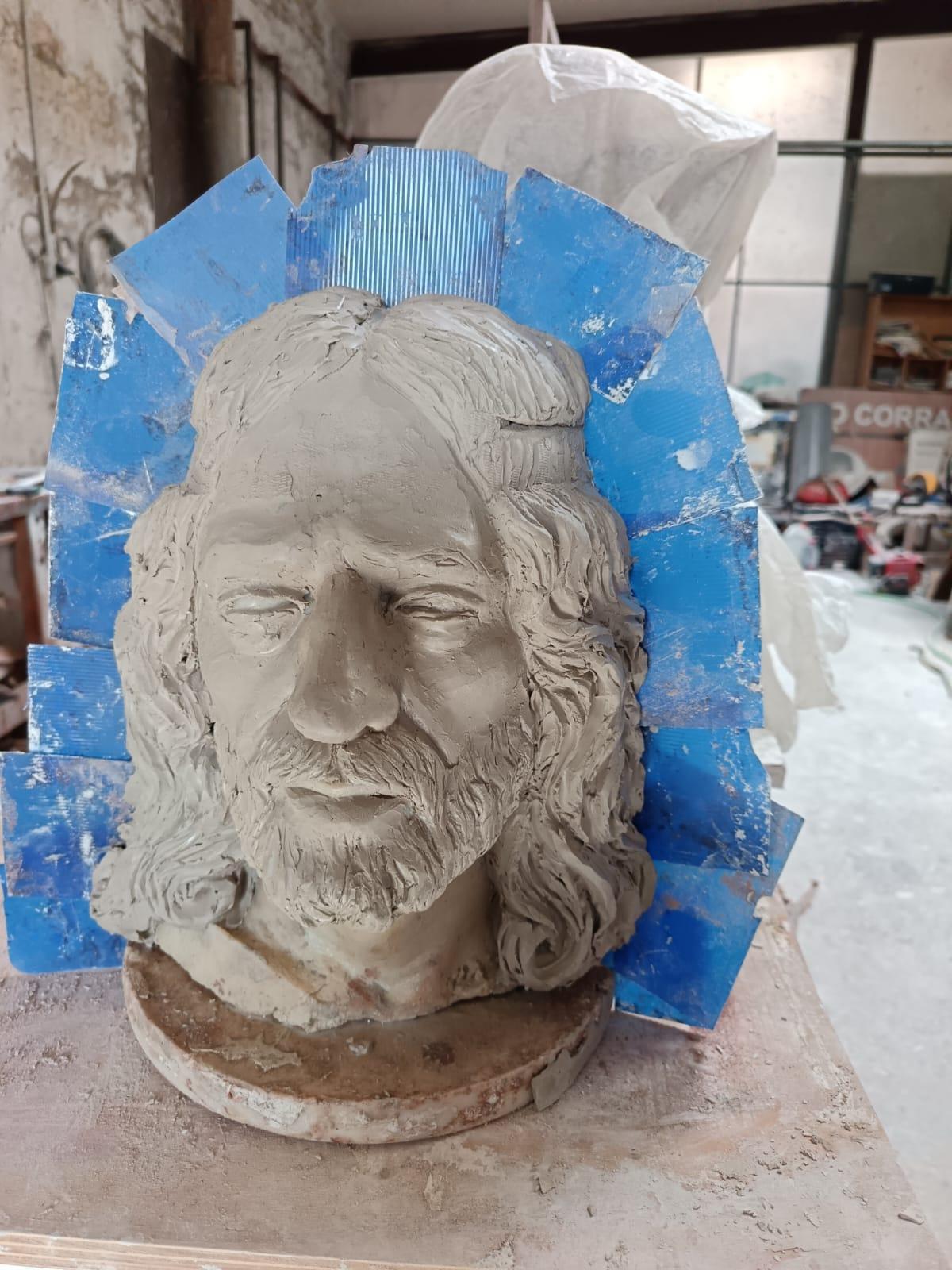 Fotogalería | Imágenes de la escultura de Antonio Morán de homenaje a Robe