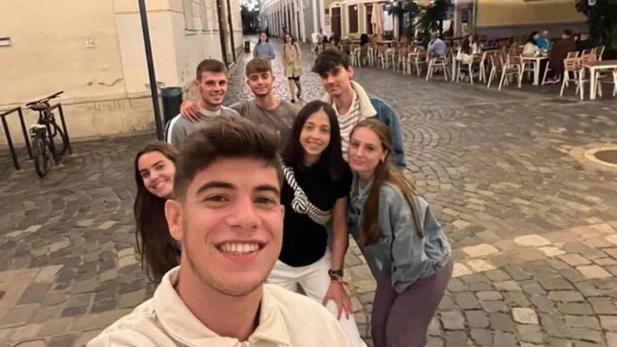 Daniel con su grupo de amigos de Erasmus en Cluj-Napoca