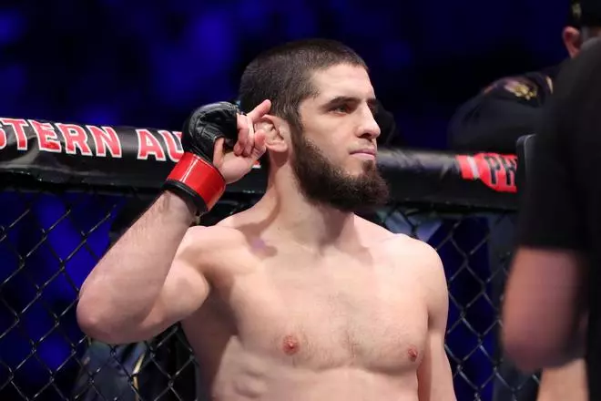 Makhachev 'pasa' de Topuria: "No me emociona; estoy cansado de los chicos pequeños"