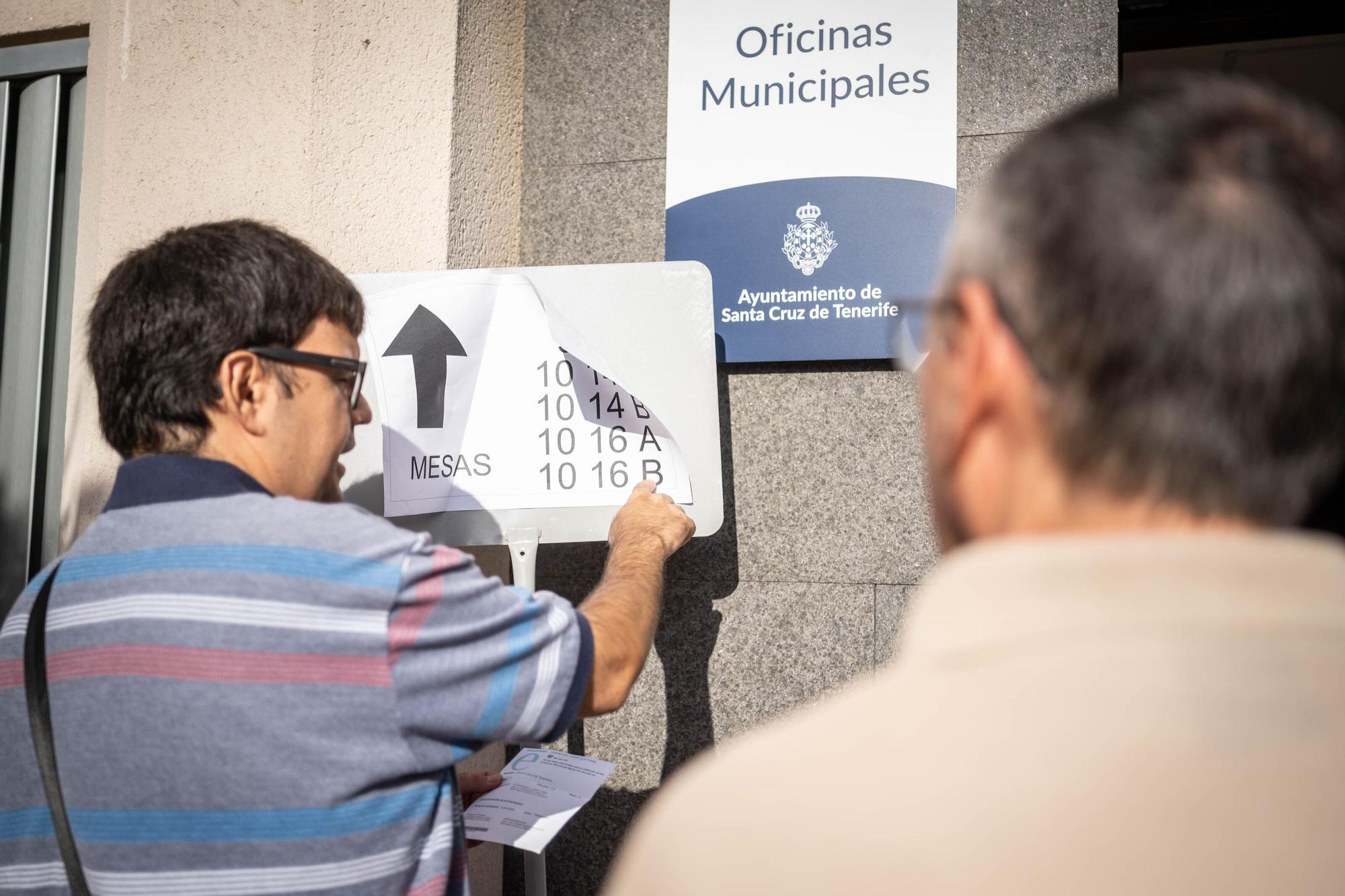 Ambiente de la jornada de elecciones generales del 23J en Santa Cruz de Tenerife