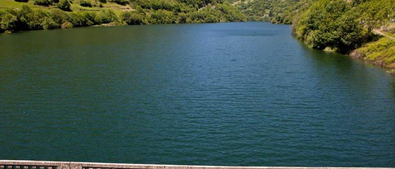 El embalse de Tanes, el pasado verano.