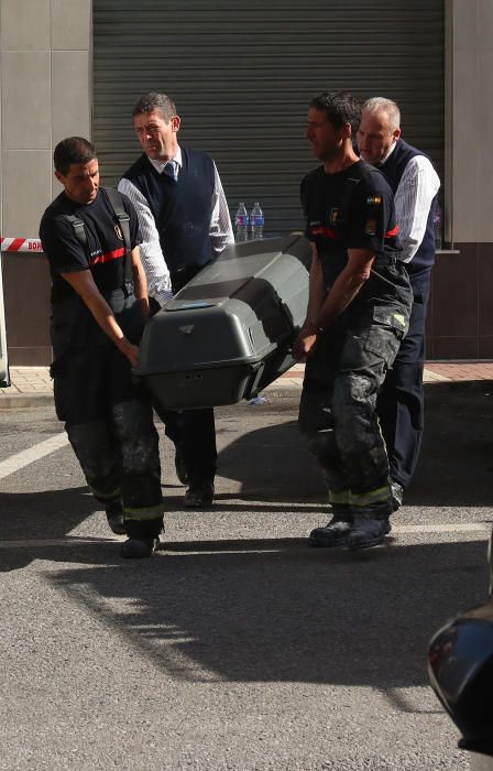 Las llamas se declaraban en la octava planta de un edificio situado en la Plaza de Ronda, en el distrito de Ciudad Jardín