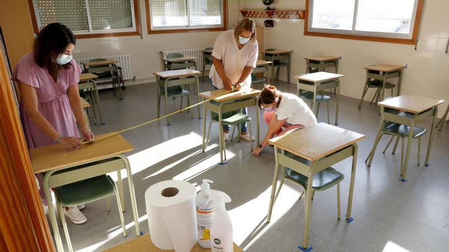Apenas dos contagios menos en centros escolares de Galicia, que suman 482