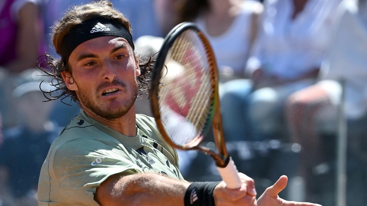 Tsitsipas durante el partido ante Sinner