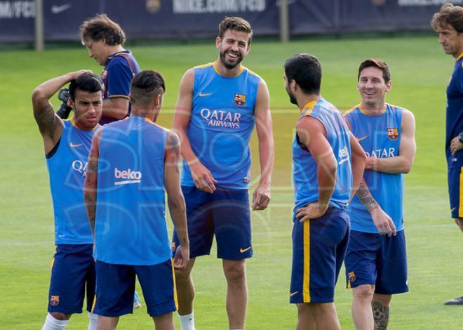 El primer entrenamiento del Barça 2015-2016 al completo, en imágenes