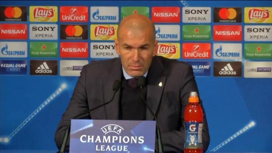 Zidane: &quot;El mérito es sobre todo de los jugadores&quot;