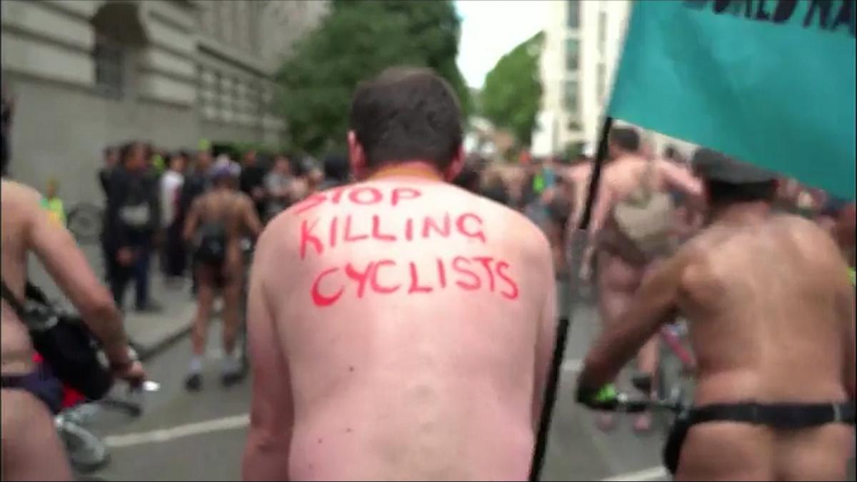 Protesta en Londres bajo el lema &quot;Dejad de matar ciclistas&quot;