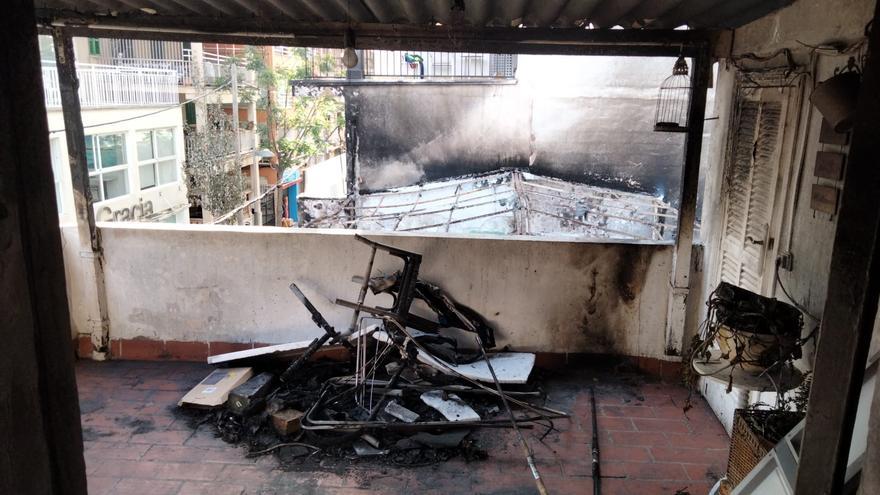 &quot;Es ist eine Ungerechtigkeit&quot; - Wie eine Frau versucht, ihre Wohnung nach dem Brand in Arenal wieder aufzubauen