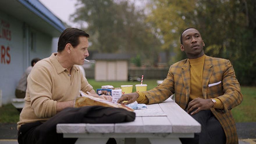 Viggo Mortensen i Mahershala Ali, en un fotograma del film &#039;Green Book&#039;