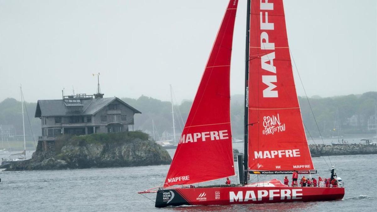 MAPFRE, cerca de escribir historia en la vela española