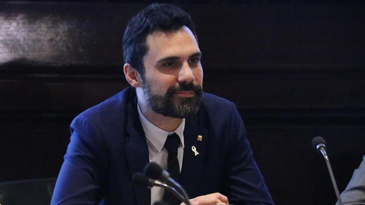 El presidente del Parlament, Roger Torrent, durante la reunión de la Mesa, este martes.