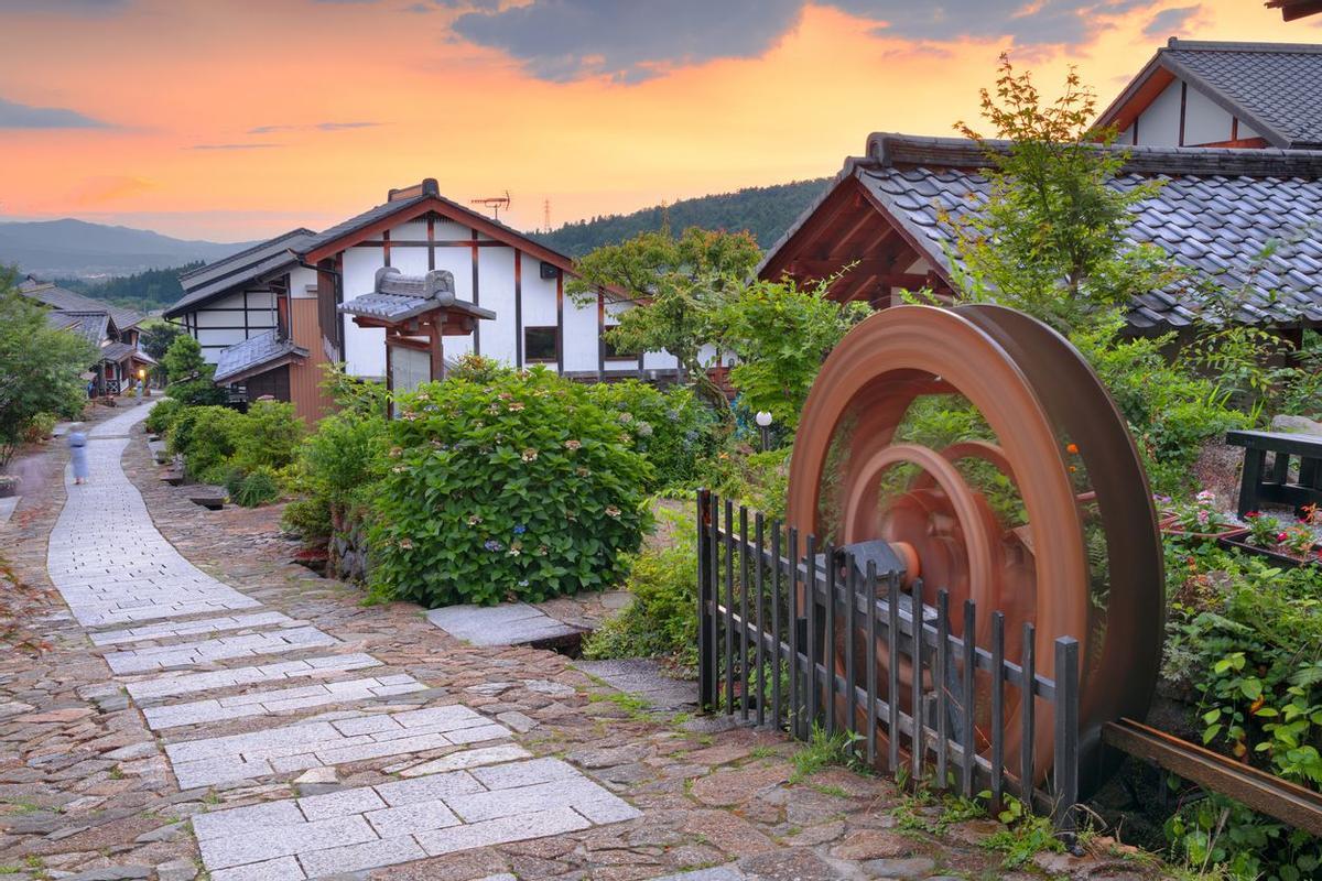 En algunas aldeas de la ruta Nakasendo ofrecen alojamientos muy económicos. Magome es uno de ellos.