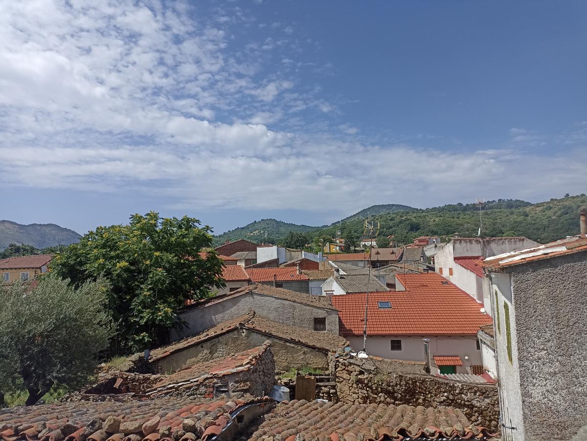Vista de Rozas de Puerto Real desde la iglesia del pueblo.