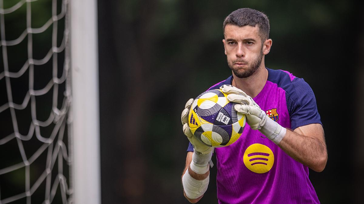 Joan Garcia durante el entreno en Paju