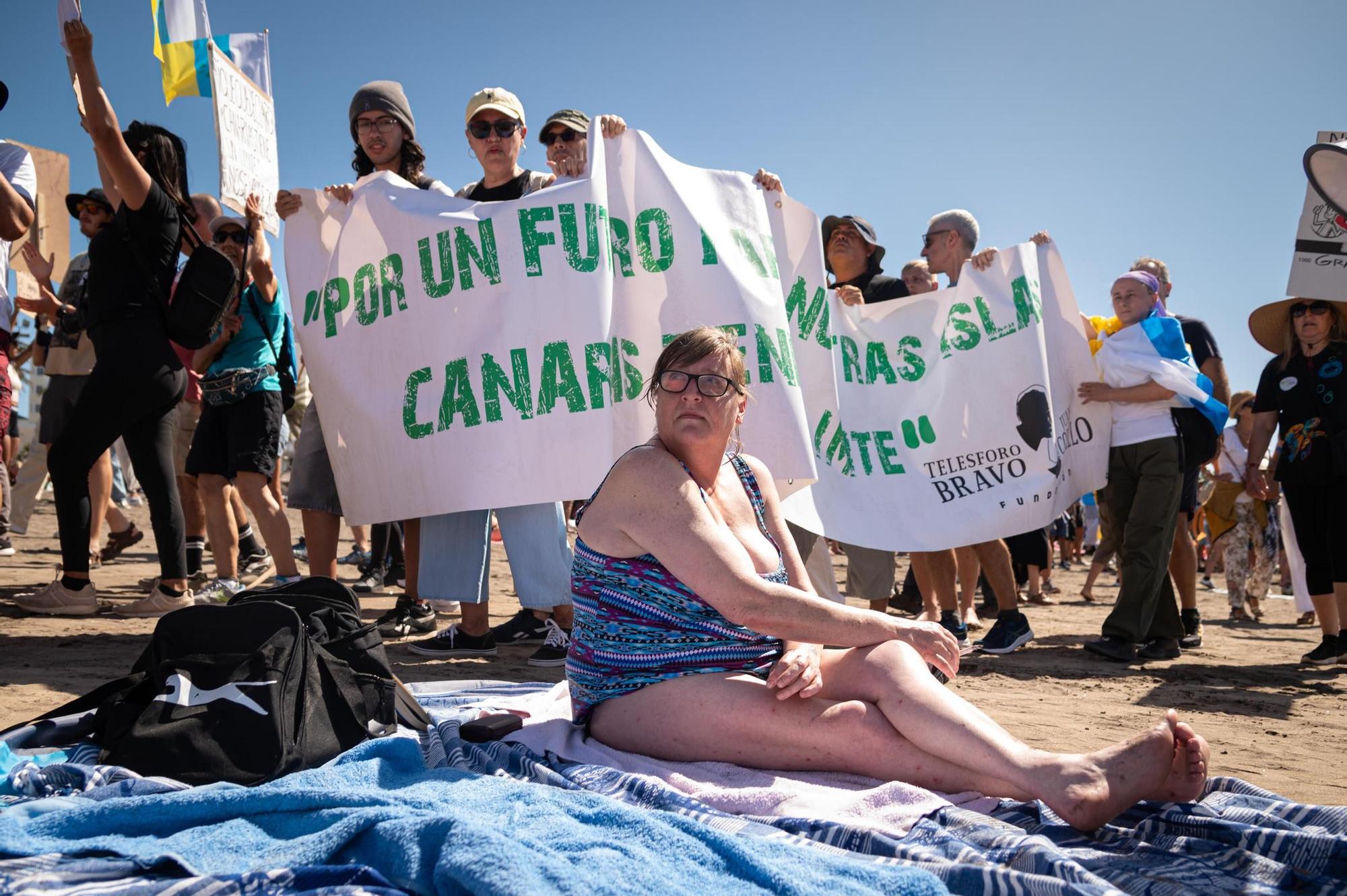 Todas las imágenes de la manifestación del 20-O en Tenerife