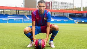 Kays Ruiz, el nou fitxatge del Barça B, dona positiu