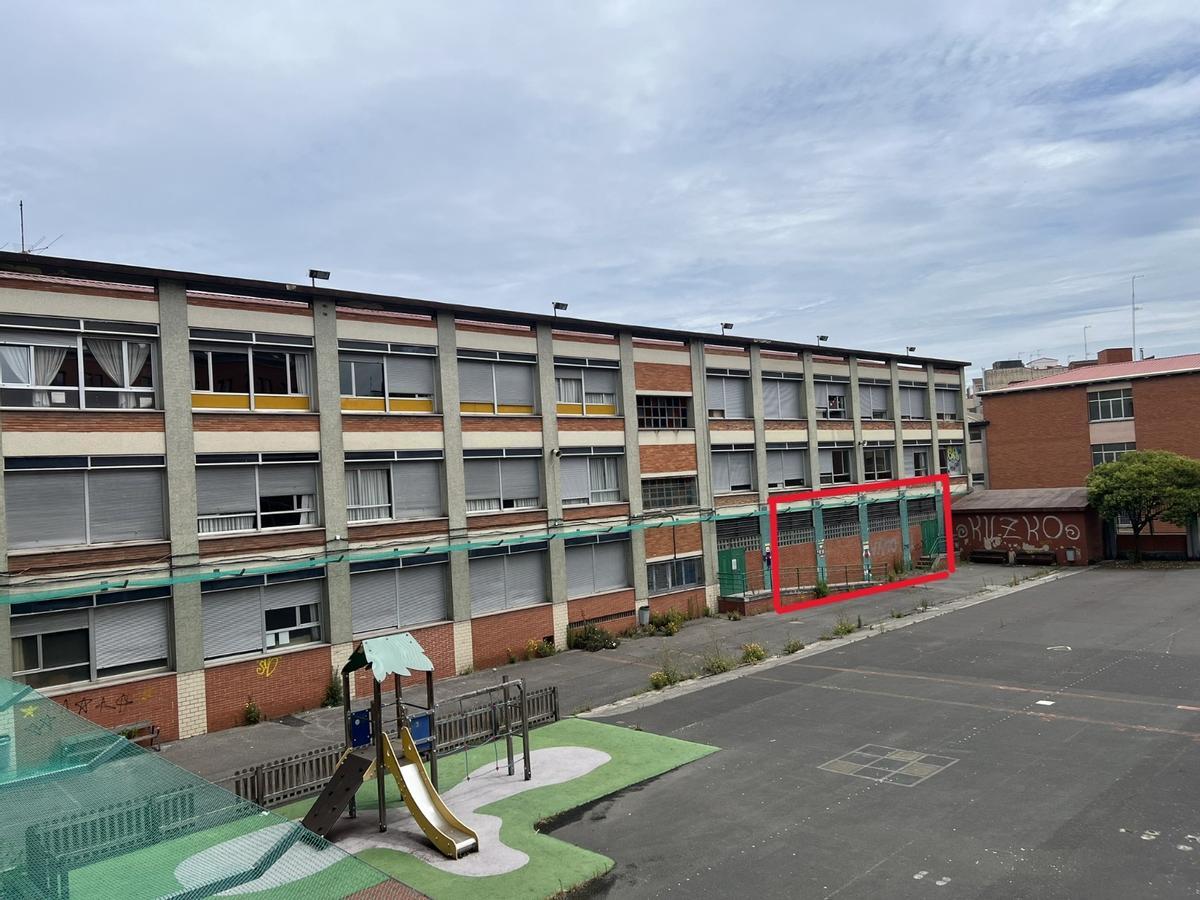 En el recuadro, la zona a reformar del colegio Rey Pelayo