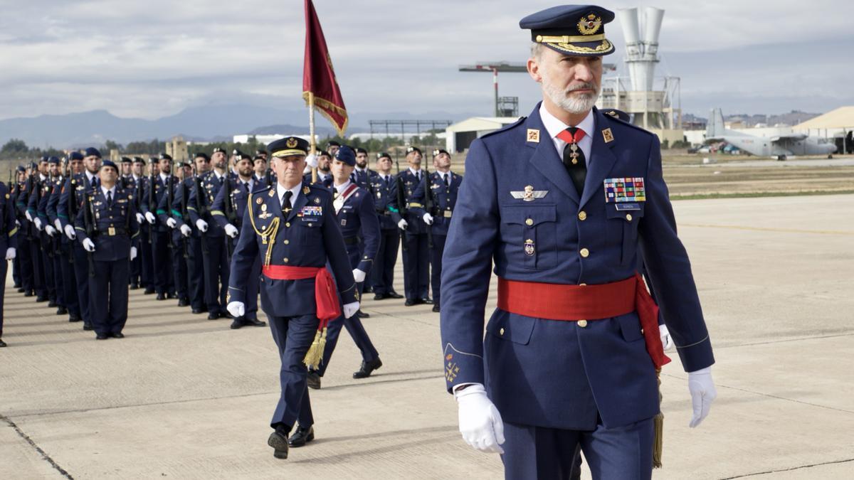 El Rey Felipe VI en la base militar de Alcantarilla