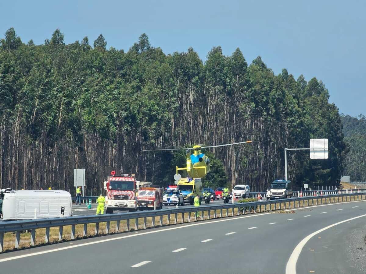 Emergencias tras el mortal accidente registrado este lunes en O Pino