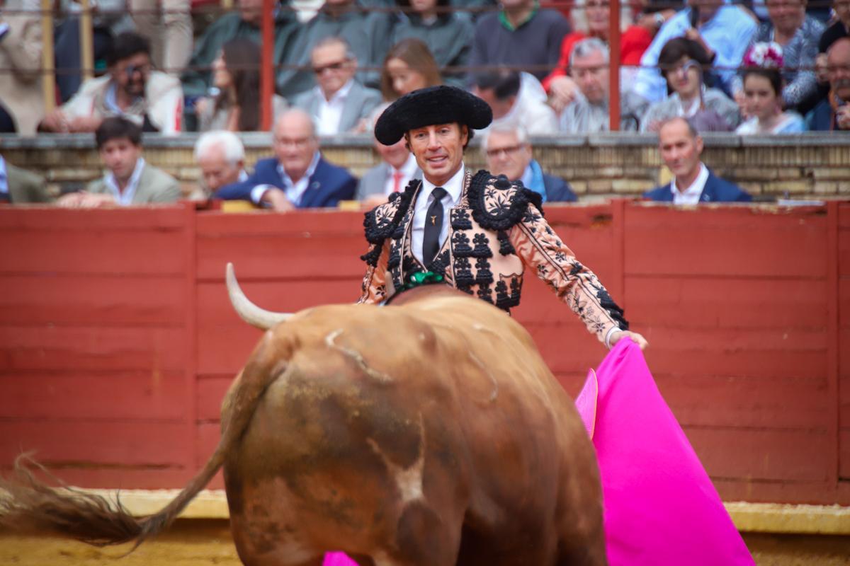Talavante corta la única oreja de un festejo marcado por el mal juego del ganado