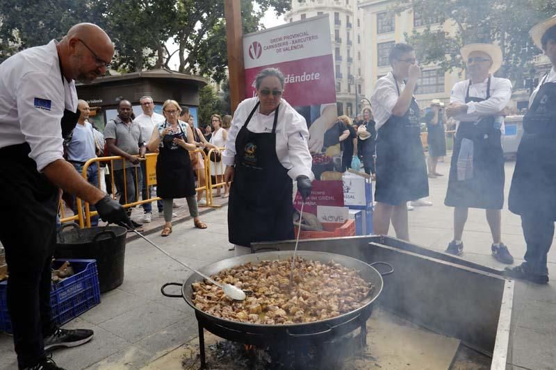 València celebra el Día de la Paella