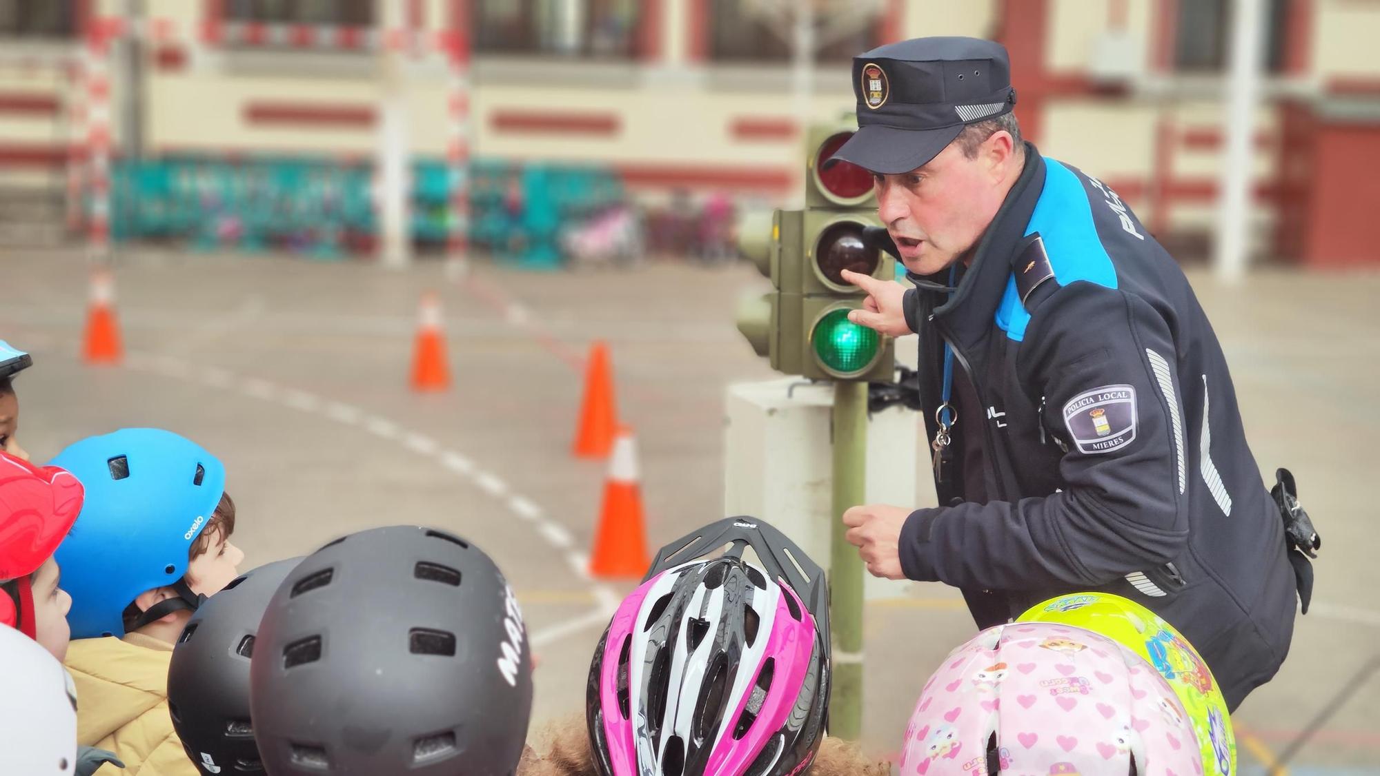 Los niños de Liceo se apuntan a la Seguridad Vial