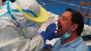 Brussel·les reclama mesures més contundents per frenar la variant òmicron
