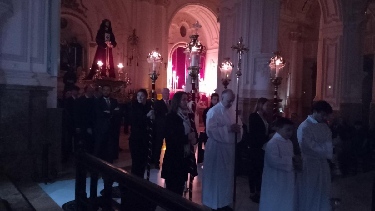 Vía crucis del Cristo de Medinaceli en la iglesia de Santiago