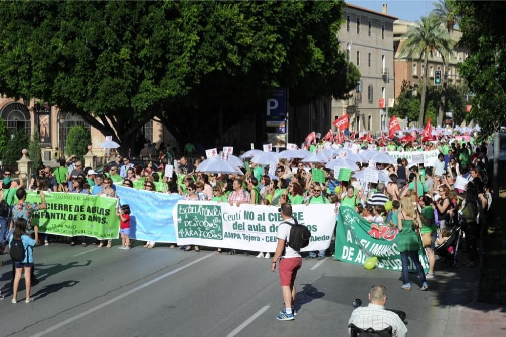 La protesta de educación en Murcia, en imágenes