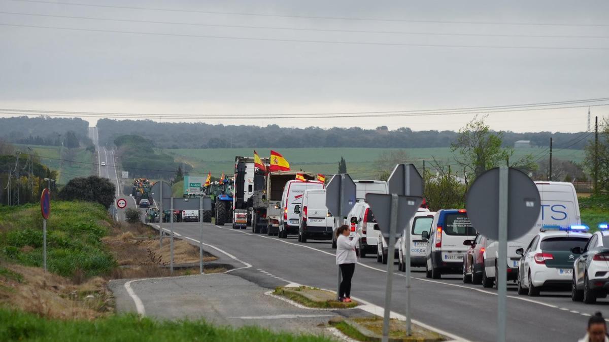 Cinco tractoradas recorren la provincia