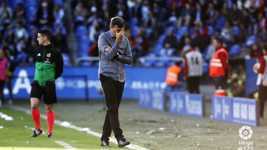 El técnico malaguista durante el partido.