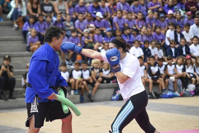 27-09-19 LAS PALMAS DE GRAN CANARIA. . LAS PALMAS DE GRAN CANARIA. Jornada de puertas abiertas de la Policía Nacional en el Parque Juan Pablo II. Fotos: Juan Castro.  | 27/09/2019 | Fotógrafo: Juan Carlos Castro