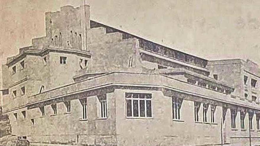 El hace décadas desaparecido edificio del Frontón Balear, en una imagen de 1935.