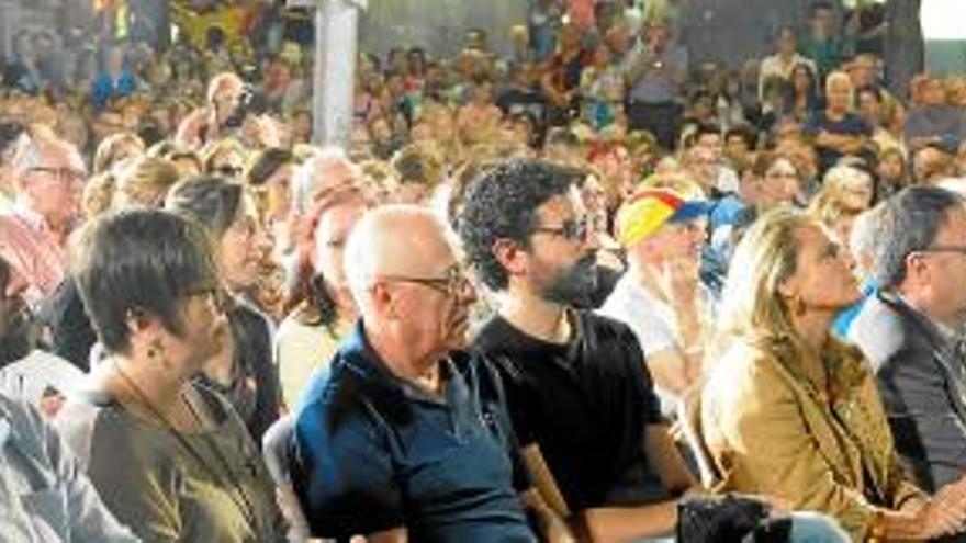 Una gentada, 4.500 persones segons l&#039;organització, va assistir a l&#039;acte central de Junts pel Sí a la capital del Bages