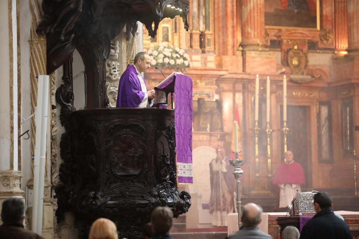 Con la imposición de cenizas arranca la Cuaresma