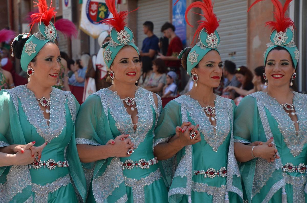 Así ha sido la Entrada Cristiana de los Moros y Cristianos de Petrer