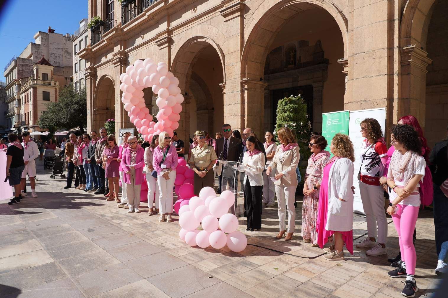 Galería de imágenes: Acto institucional por el Día Mundial Contra el Cáncer de Mama