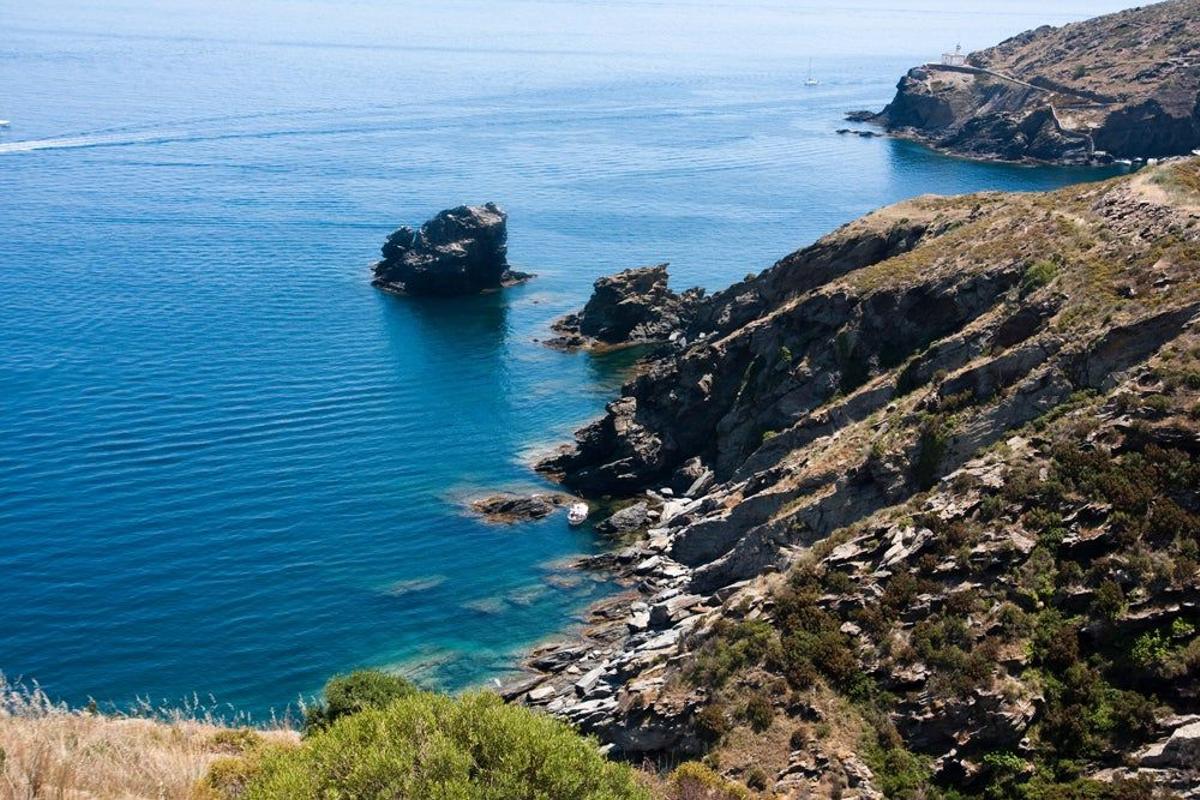 LA JOYA DE LA COSTA BRAVA. Sa Sabolla (Girona)