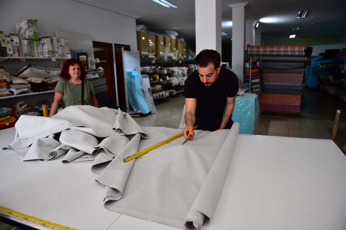 Fotogalería | Trapitos, casi 40 años de trayectoria en Plasencia y nueva generación y productos Fotogalería | Trapitos, casi 40 años de trayectoria en Plasencia y nueva generación y productos