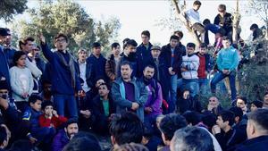 Reunión de refugiados en el campo de Moria, en la isla griega de Lesbos.