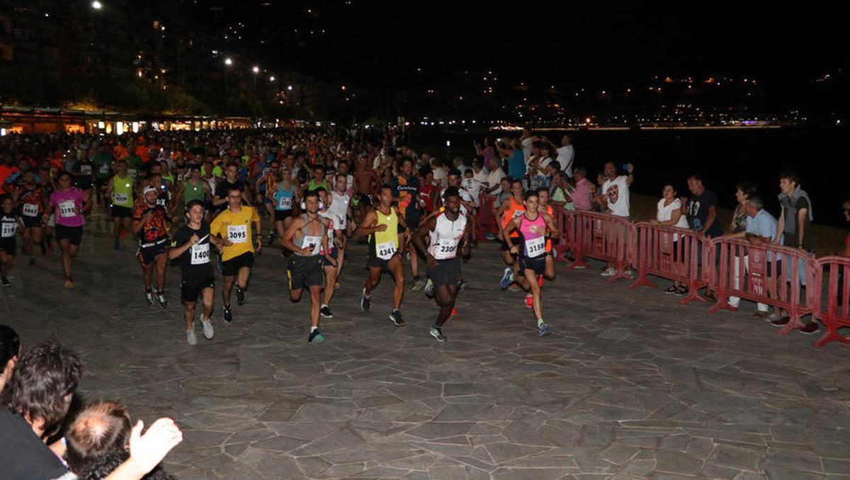 Caminada nocturna a Blanes Caminada nocturna a Blanes