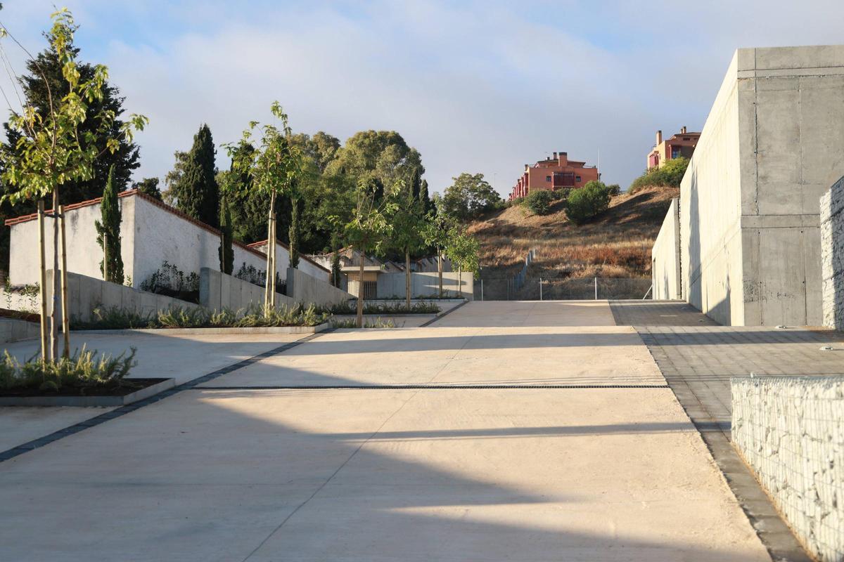 Galería | Así ha quedado el cementerio de Cáceres tras la reforma Galería | Así ha quedado el cementerio de Cáceres tras la reforma