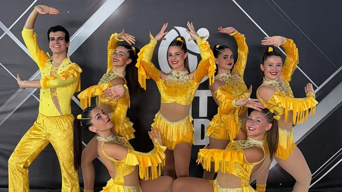 El grup adult de Fit Kid Promo que va  aconseguir el títol de Campió del món