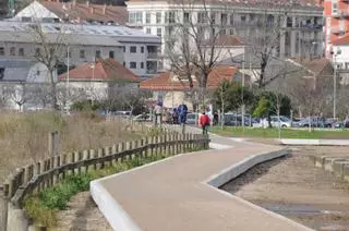 El Concello de Moaña, libre de pagar a una vecina que se cayó en el paseo de A Xunqueira