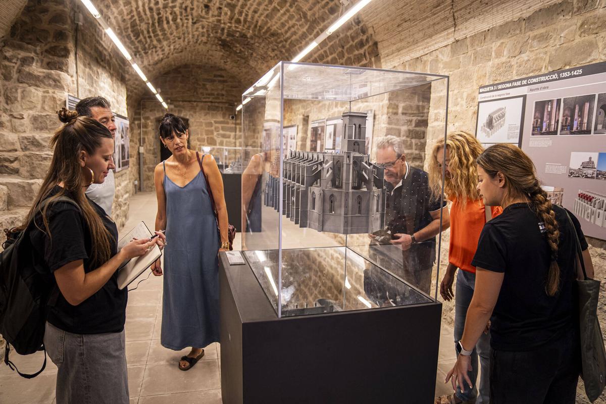 La Seu de Manresa, parada turística aquest agost